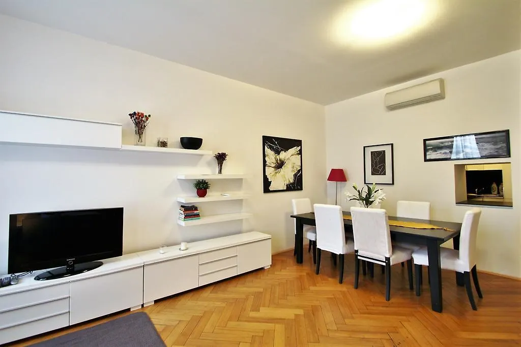 Residence Salvator - By Prague City Apartments 0*,  République tchèque
