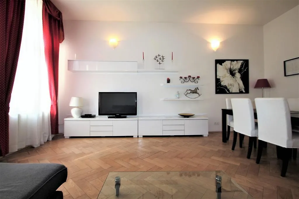 Residence Salvator - By Prague City Apartments צ'כיה